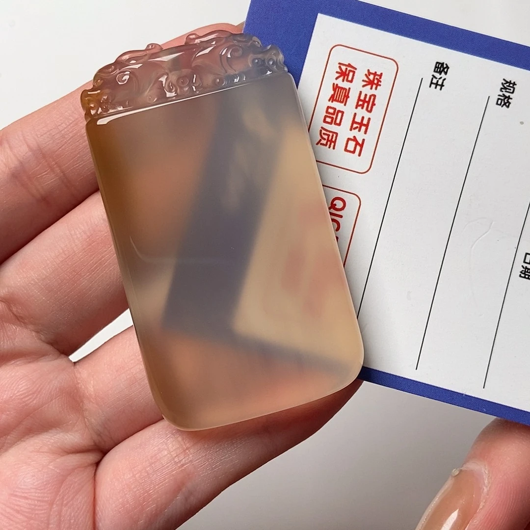一***茗未镶嵌颈饰玛瑙/玉髓
