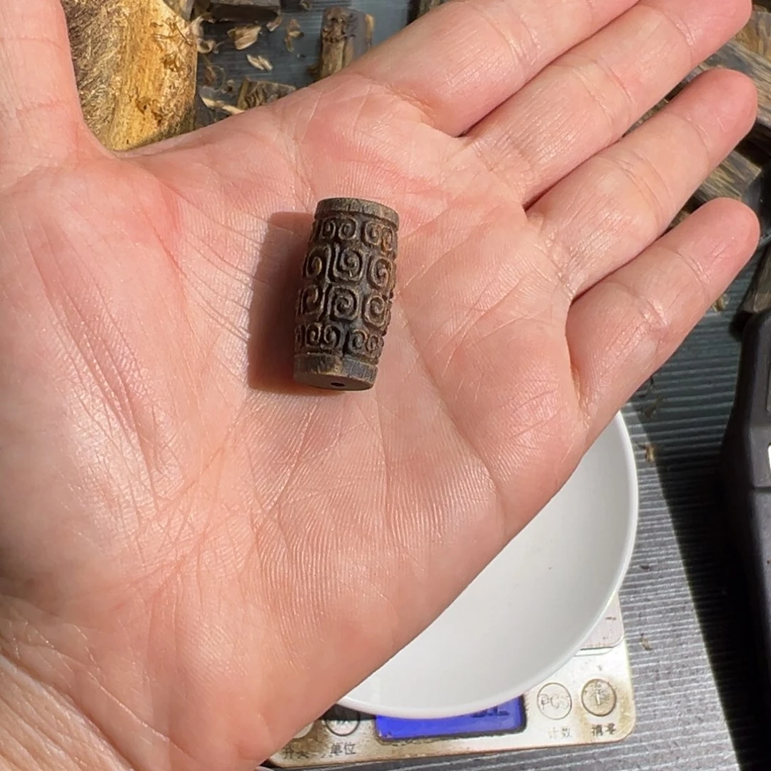 沉香吊坠亚**河白棋楠吊坠