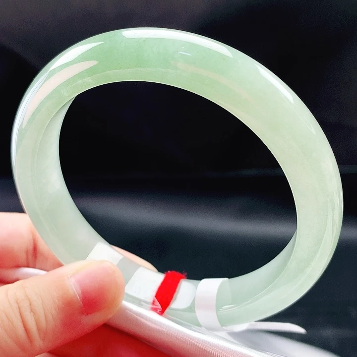 未镶嵌手镯翡翠58圈