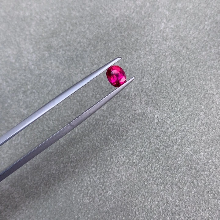 碧玺珠宝半成品未镶嵌佛洛依德色卢比来 0.5ct