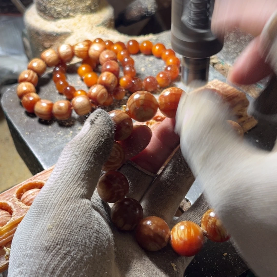 大***河手串/手链松木（琥珀木）1.8➕2颗
