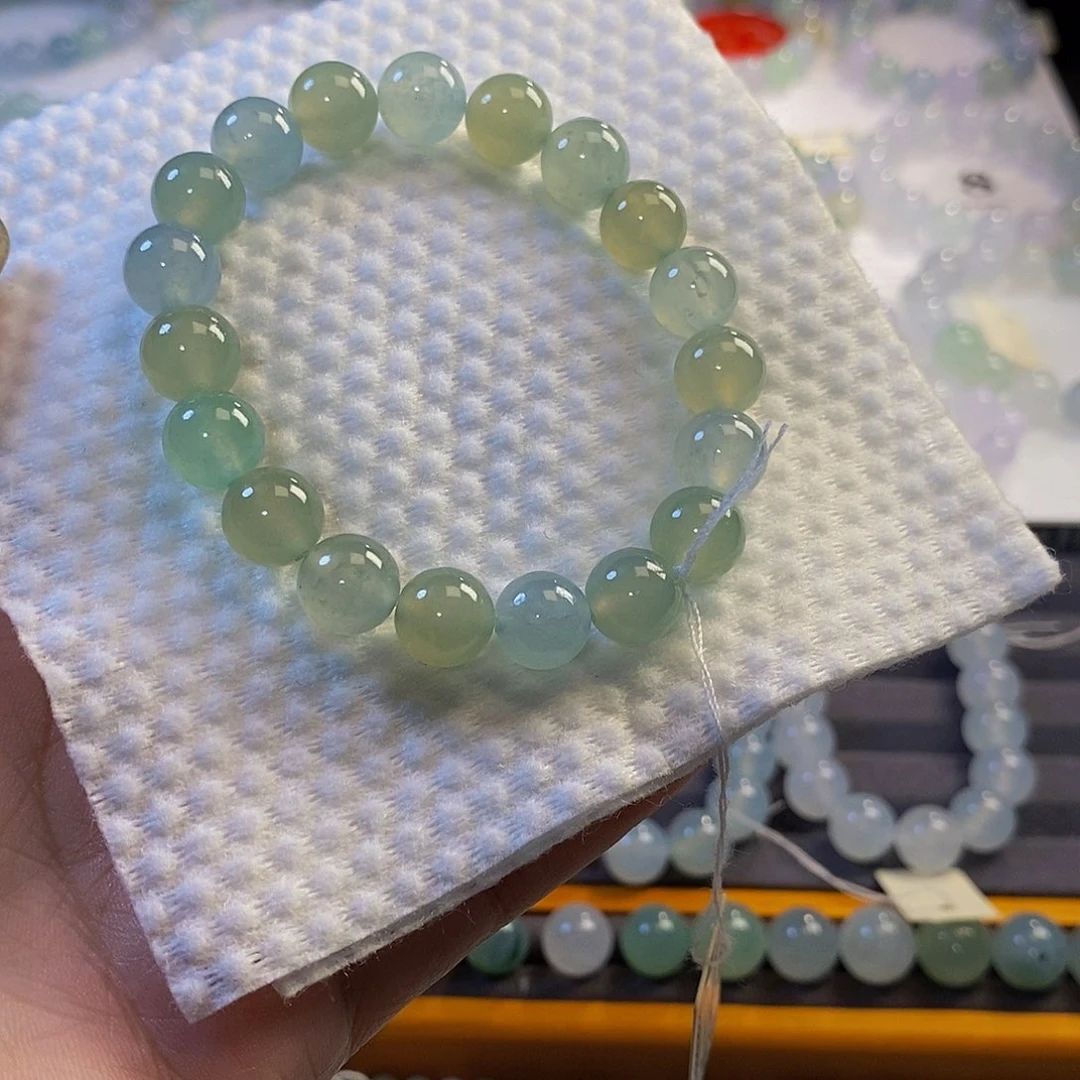 定制翡翠未镶嵌翡翠.