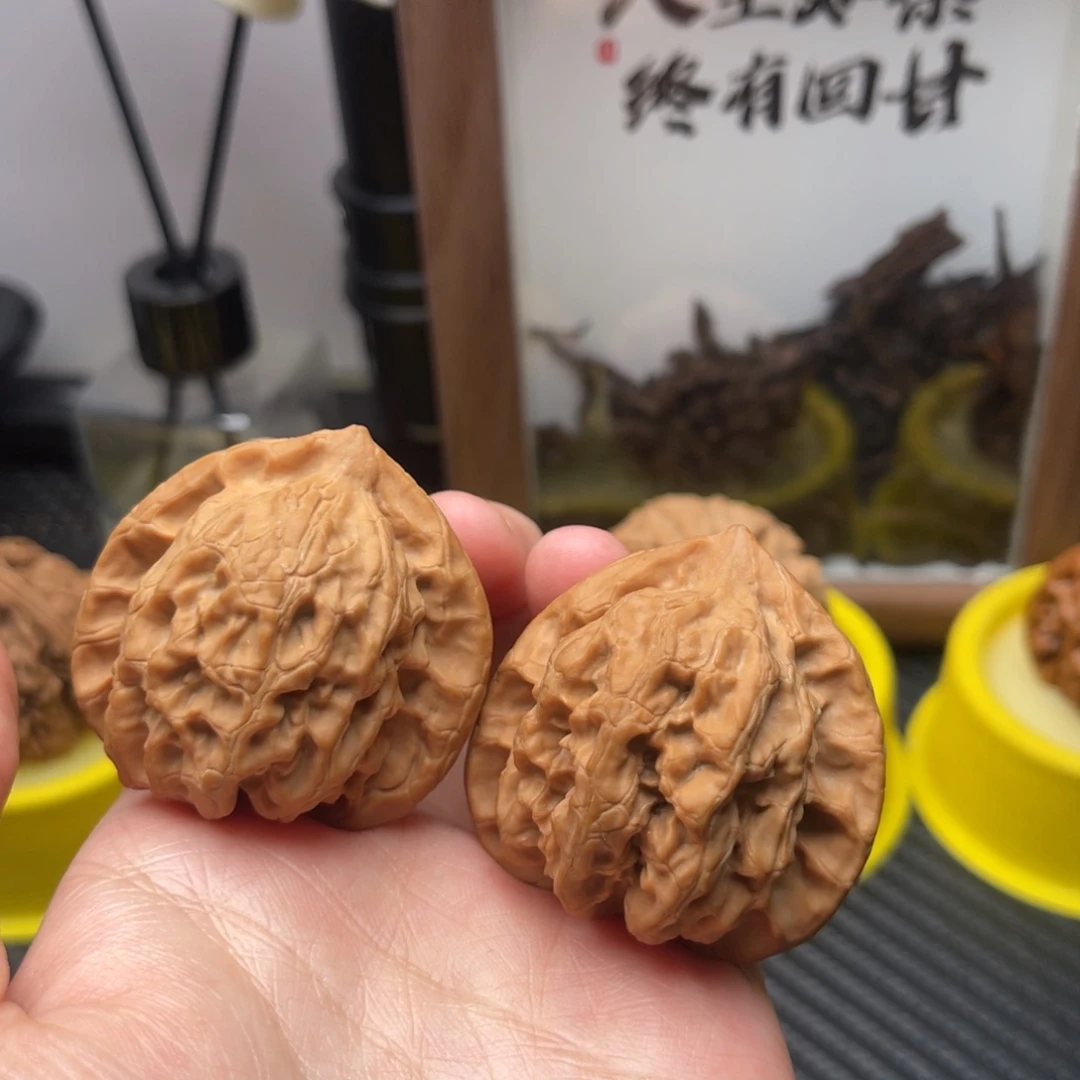 文玩核桃把件41梨木台