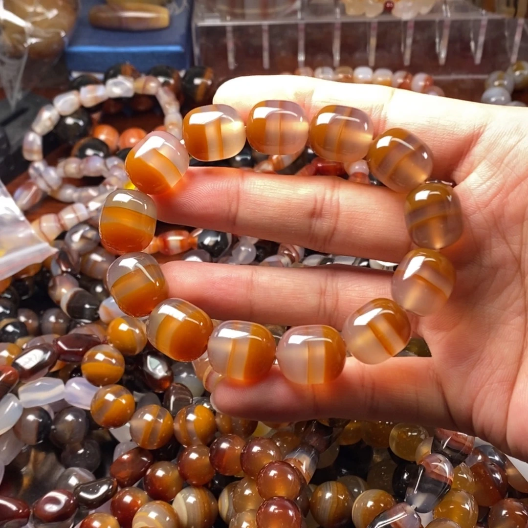 白***y玛瑙/玉髓未镶嵌手链