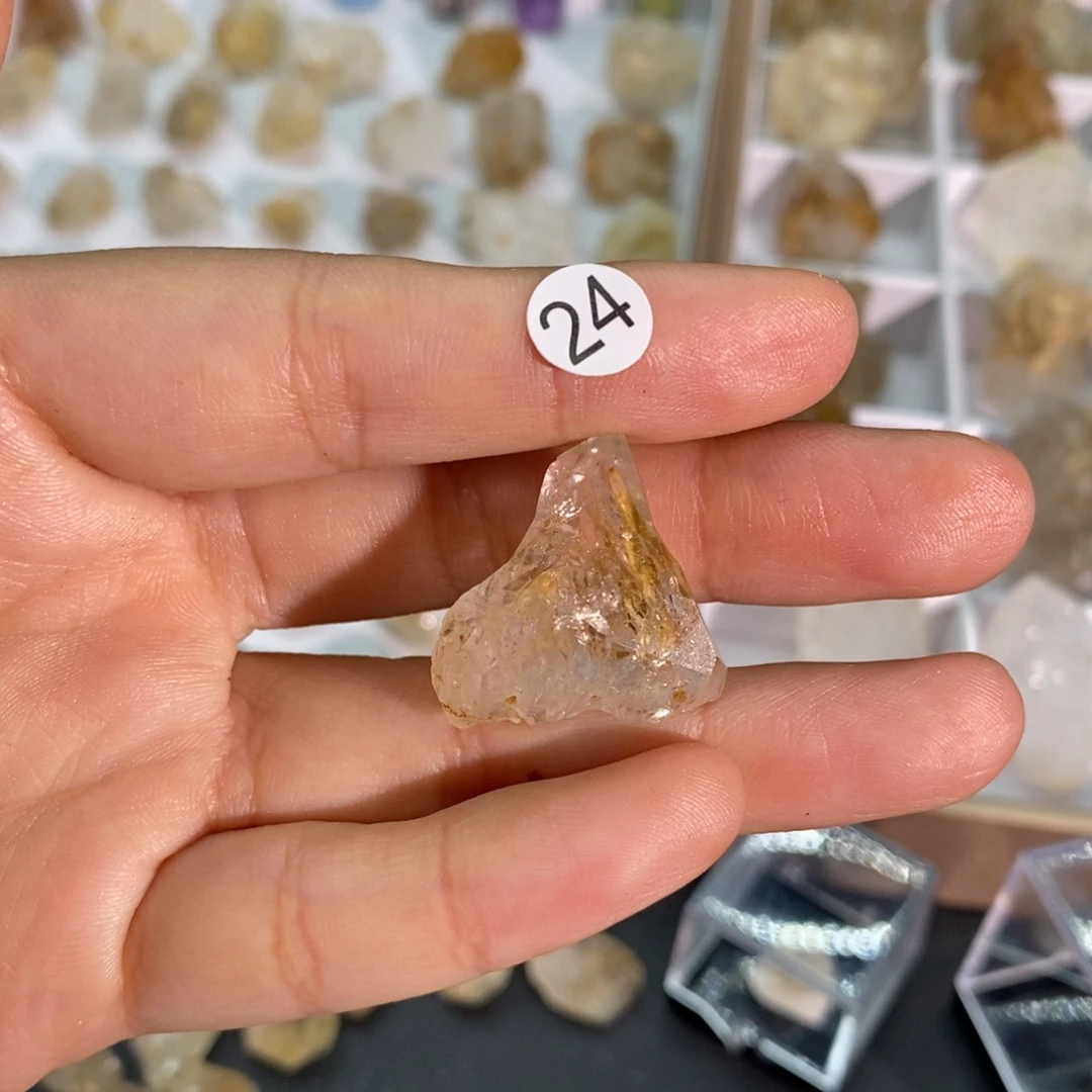 珠宝半成品未镶嵌水晶
