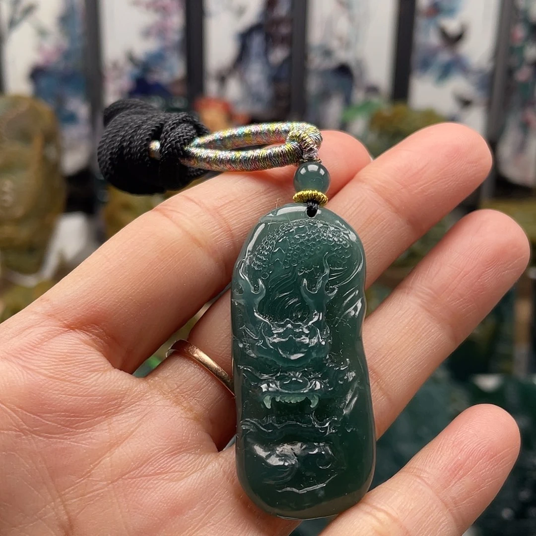翡翠未镶嵌颈饰天然翡翠a货龙