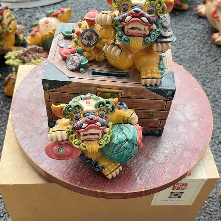 用***0有机玻璃陶瓷摆件