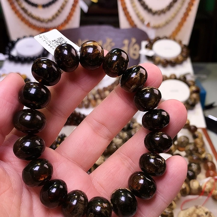 琥珀未镶嵌裸石15+422