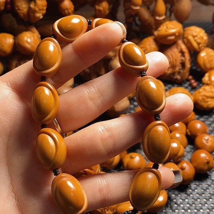 吊坠橄榄核钊*诚金元宝