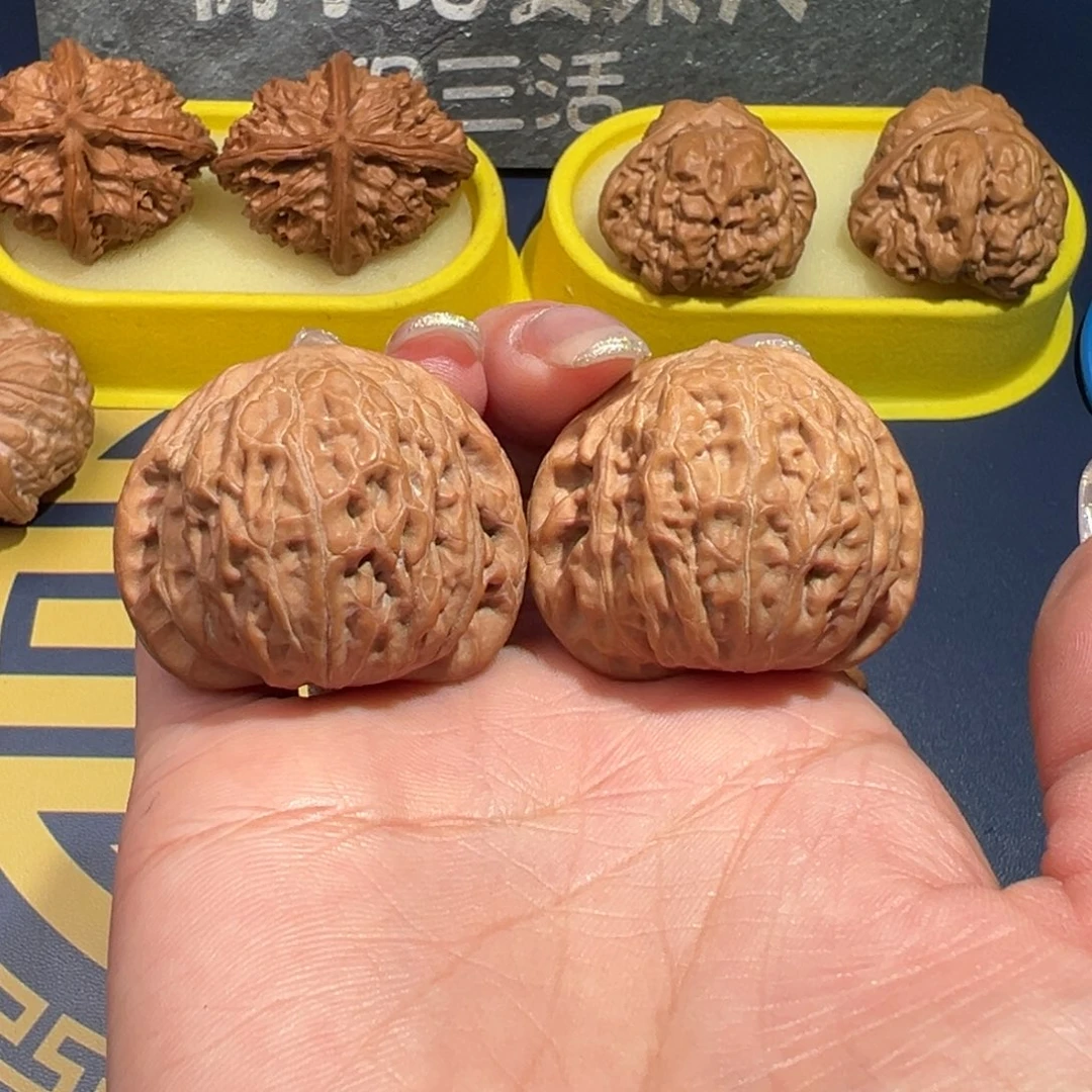 文玩核桃把件铁锤37