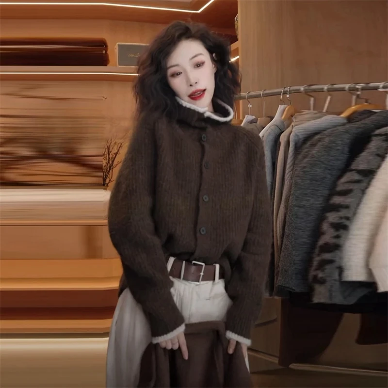 2025春季新款高级温柔气质慵懒简约设计针织衫休闲通勤小众针织衫