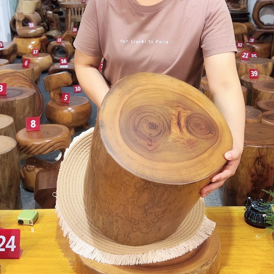 35号香樟木尺寸：33-32-31cm