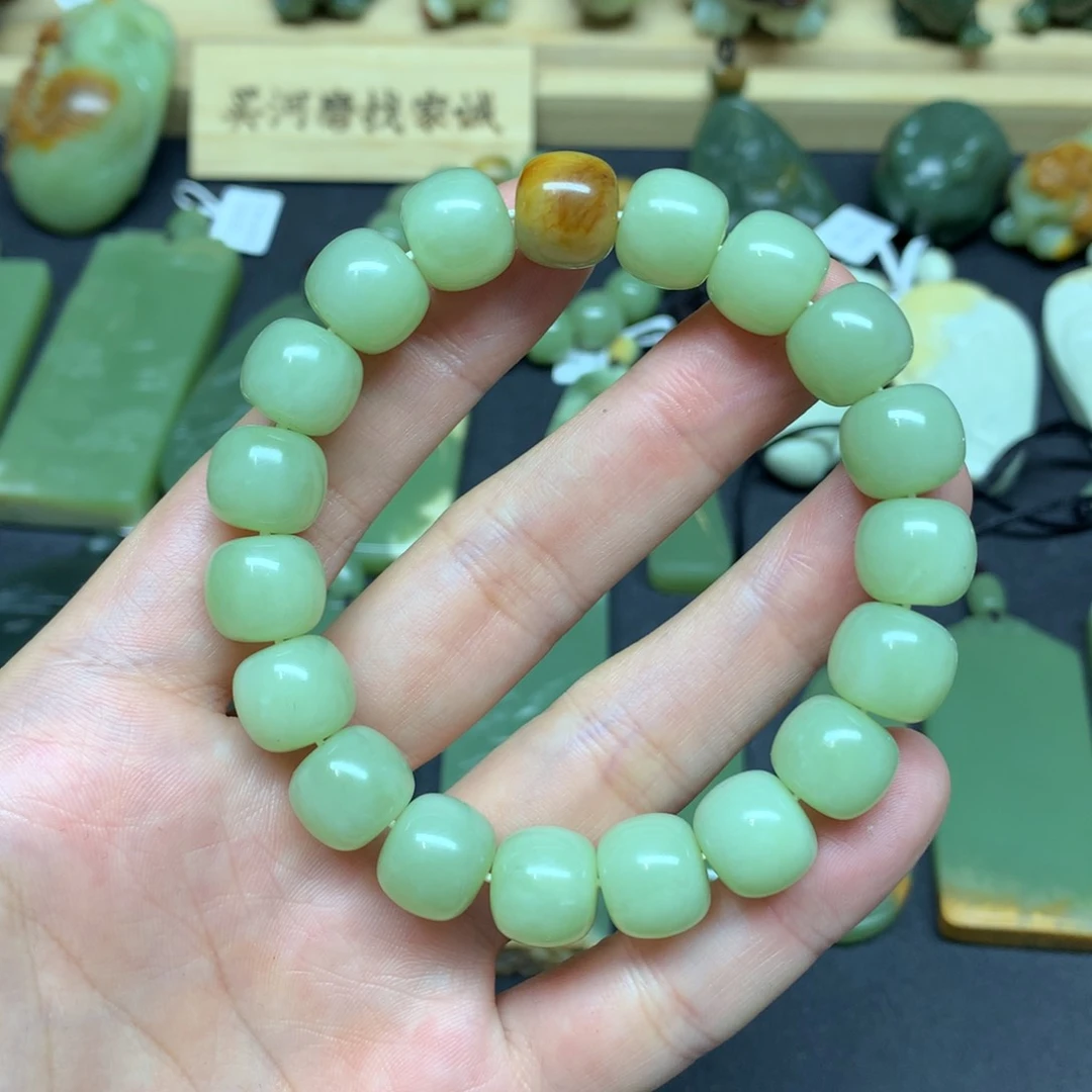 岫岩河磨玉（透闪石质玉）手链未镶嵌小*