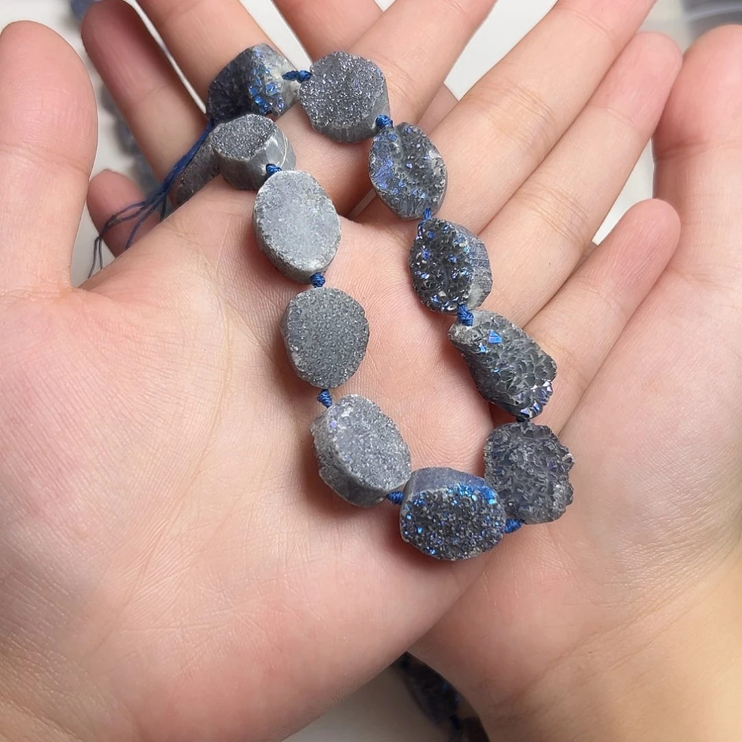 未镶嵌玛瑙/玉髓珠宝半成品a94 水晶玛瑙共生晶洞