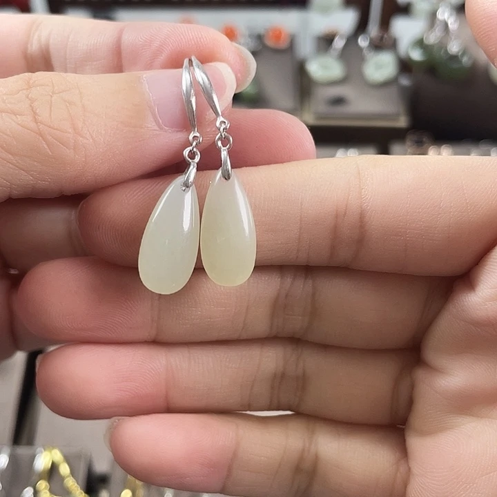 和田玉（青玉）银S925镶嵌耳饰