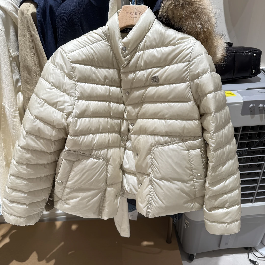 TEENIEWEENIE RC女士秋冬圆领冬季极简风超TBJD254TE3K