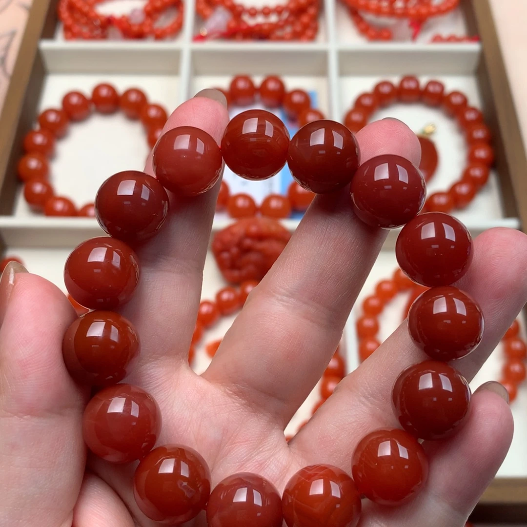 南红玛瑙未镶嵌手链