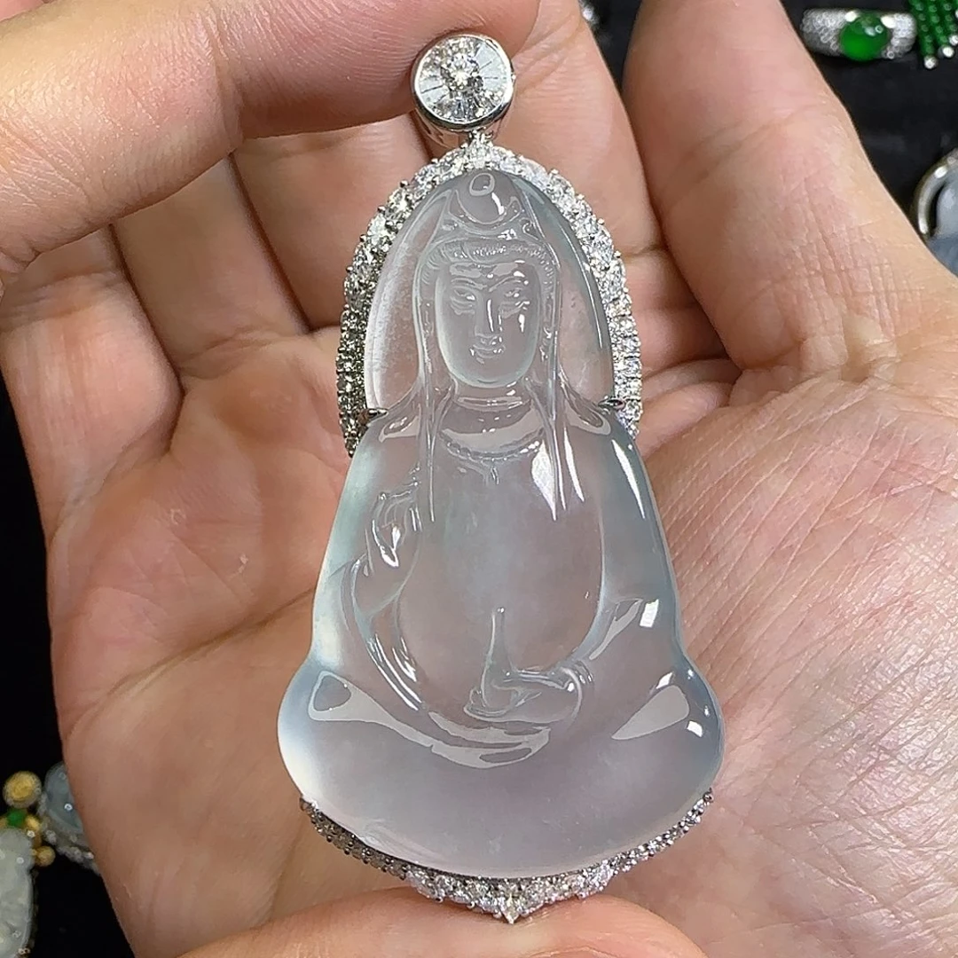 颈饰18K金镶嵌翡翠天然翡翠