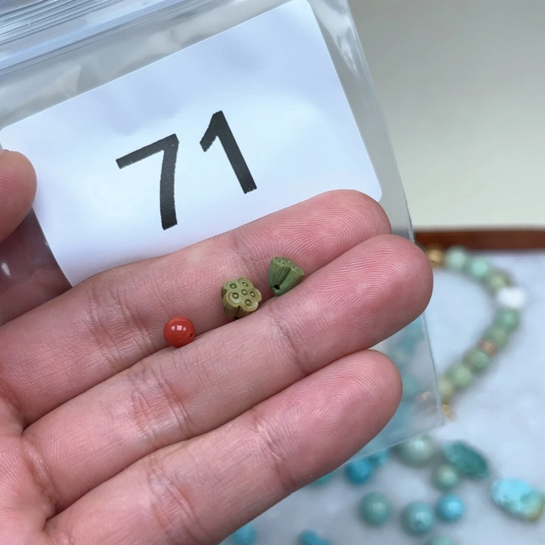 南红玛瑙未镶嵌珠宝奇石