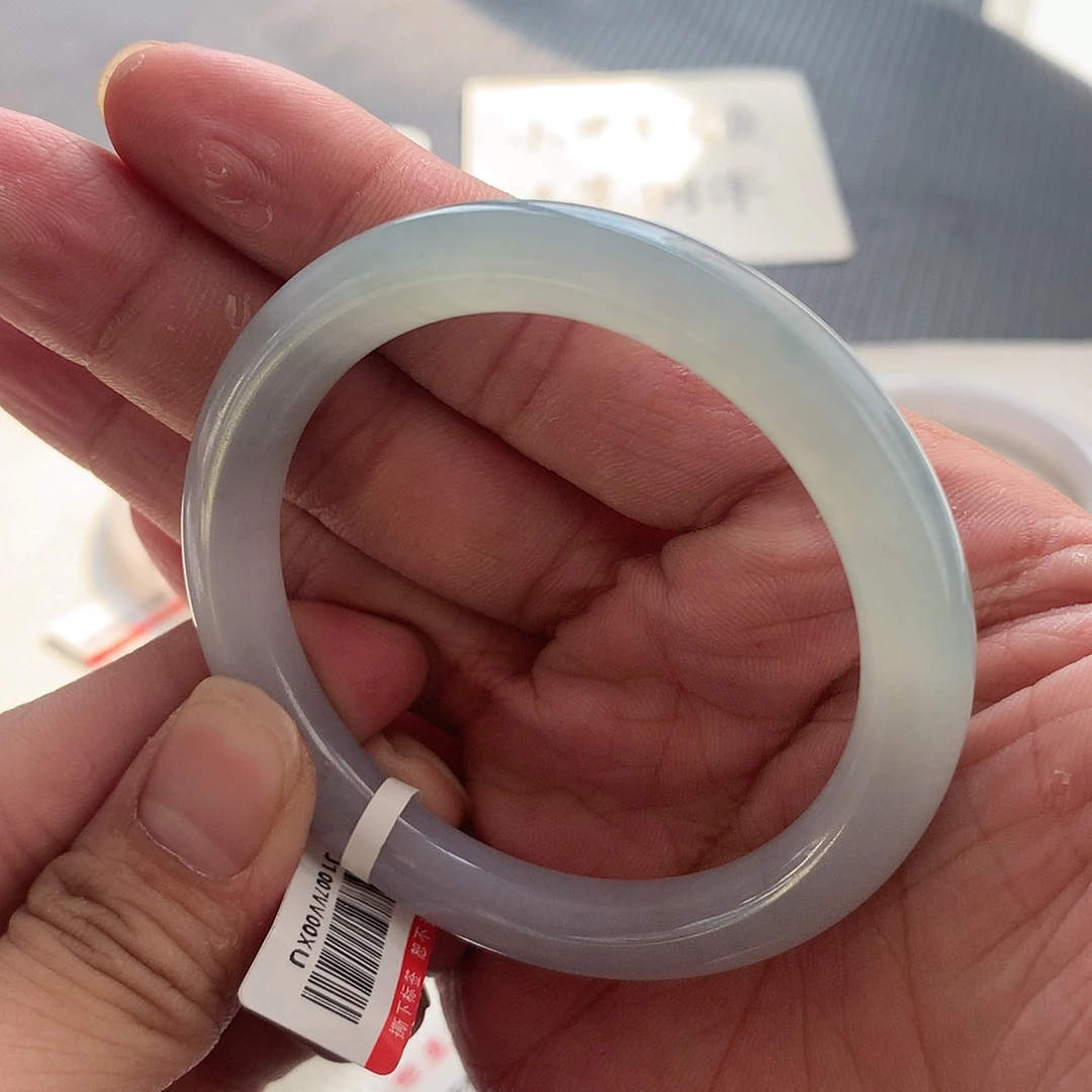 翡翠手镯未镶嵌24号 53