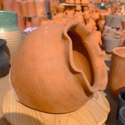 红陶口18花边卧盆微瑕