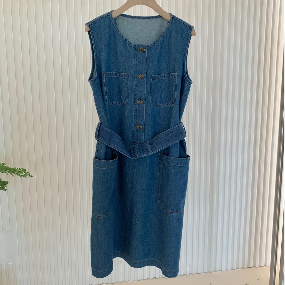 轻薄棉弹牛仔及膝连衣裙