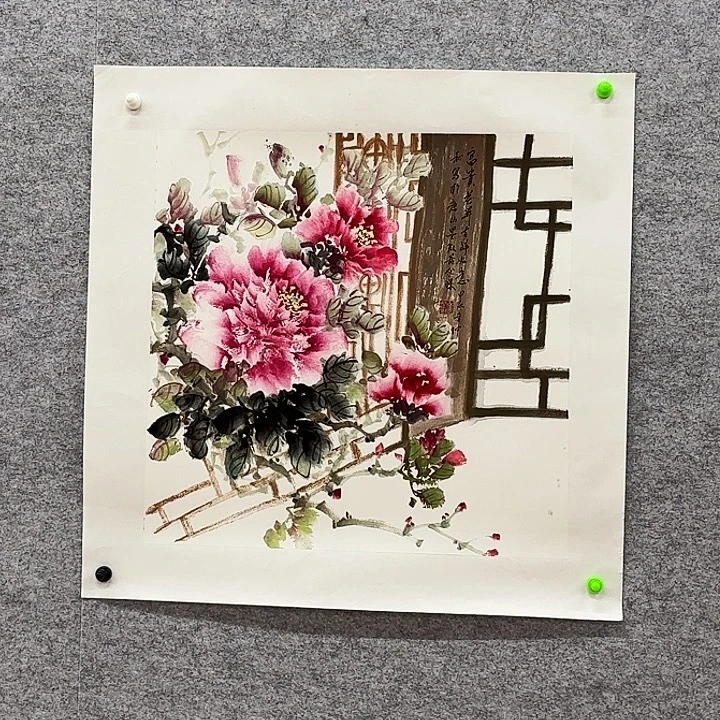 国画花鸟的翅膀和翅膀是一样长