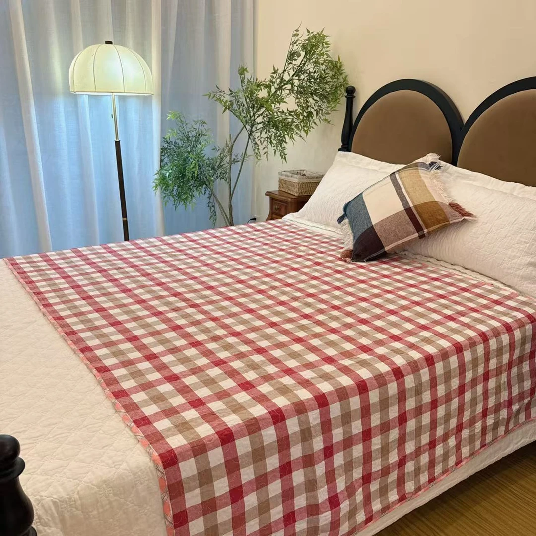 【雅趣】135X200红咖格 全棉色织格亲肤 柔软 透气 隔脏垫