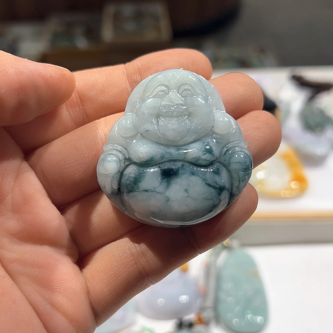 翡翠未镶嵌颈饰挂件