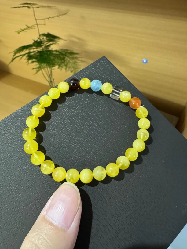 蜜蜡手串 7.5mm搭配海蓝宝