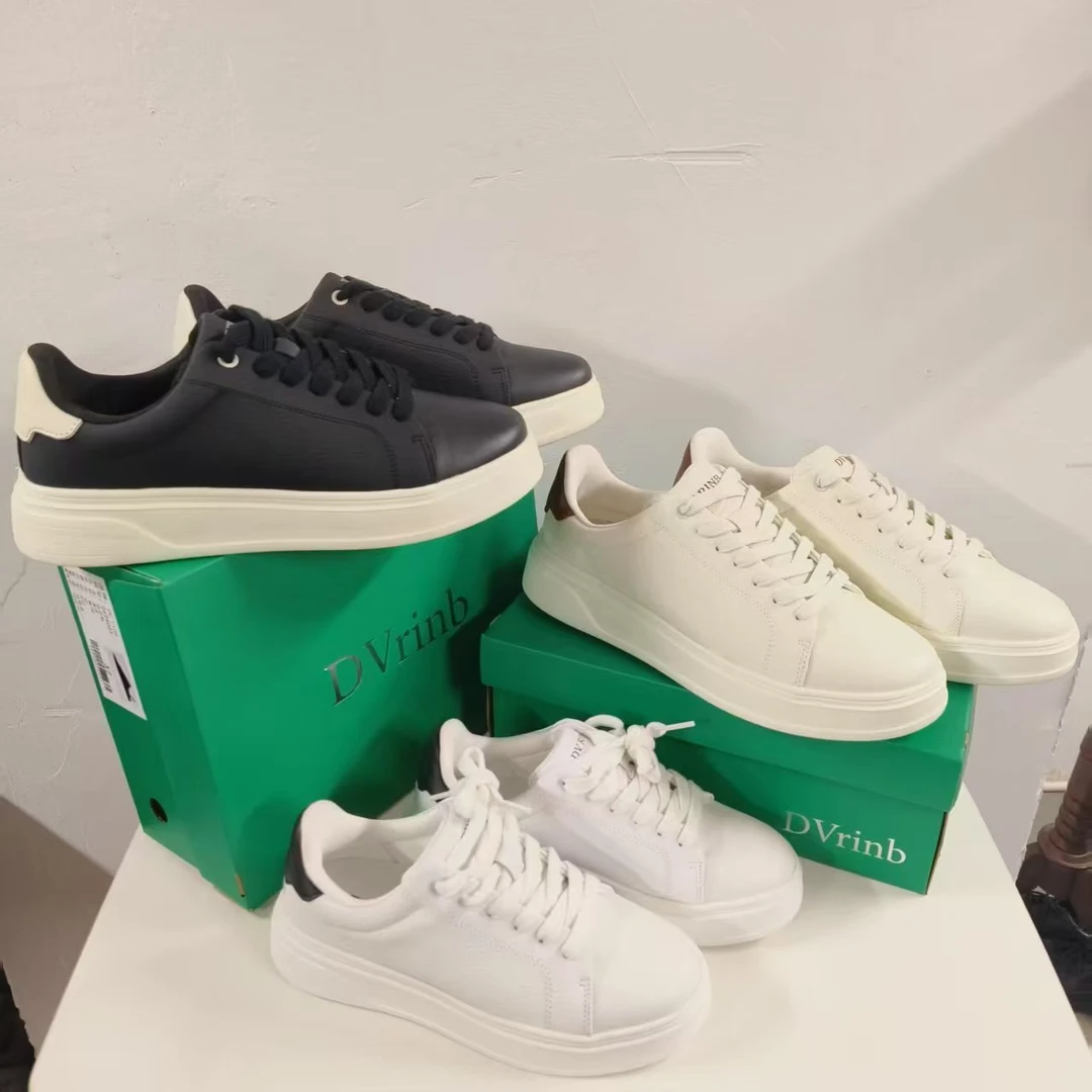 【品牌尾货】某Vrinb小白鞋