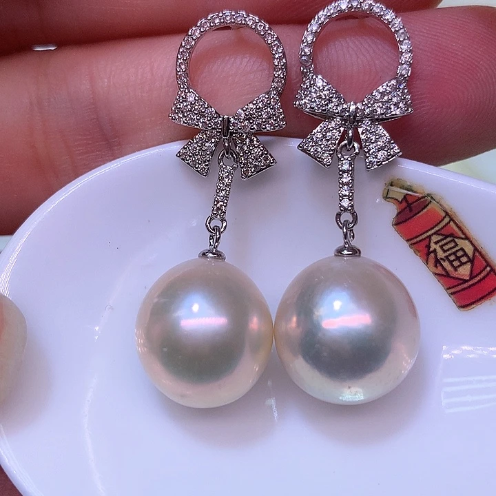 银S925镶嵌耳饰淡水珍珠