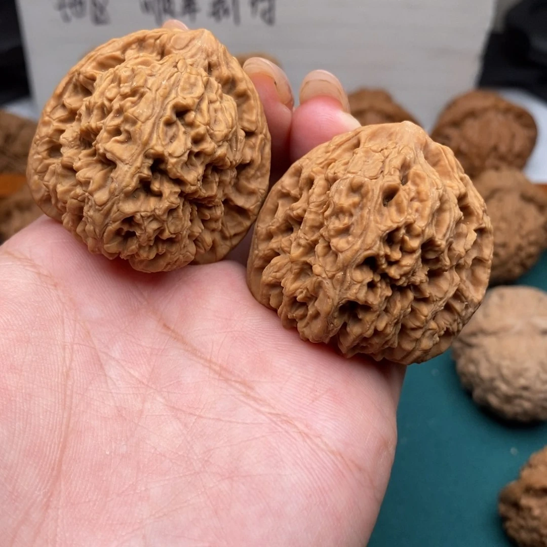 把件文玩核桃沐*雪41全品南疆石