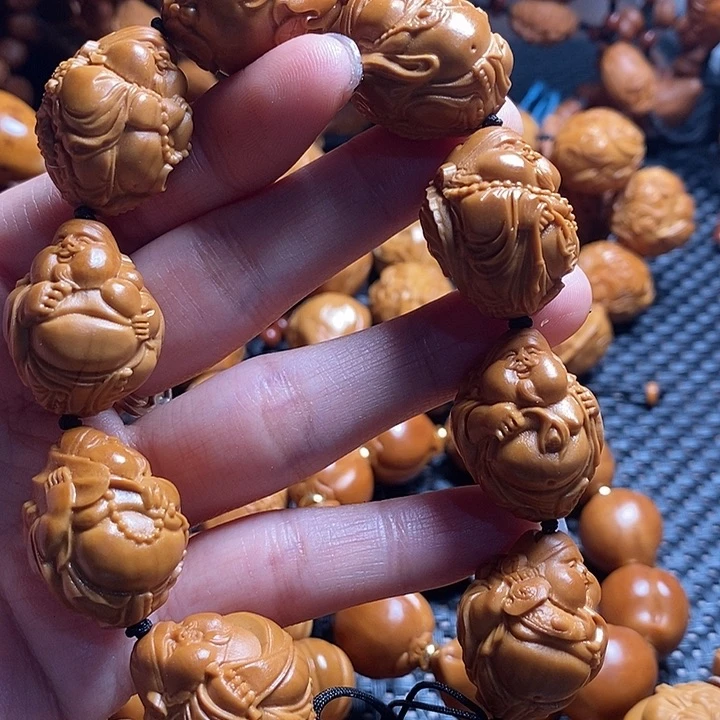 吊坠橄榄核瑞兽财神