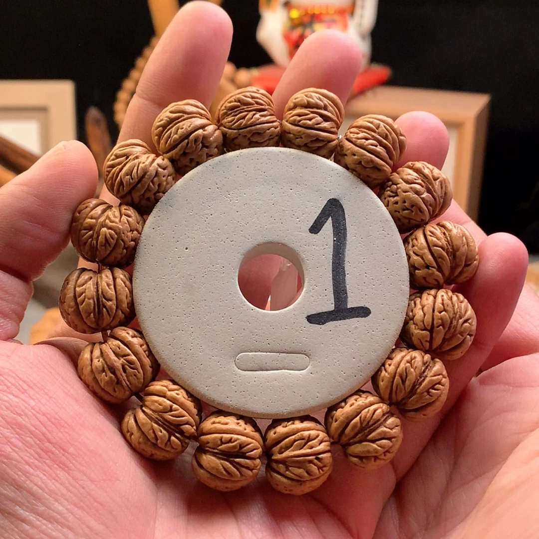 【闪购商品】桃核手串【豁牙子】1.8桃核手串