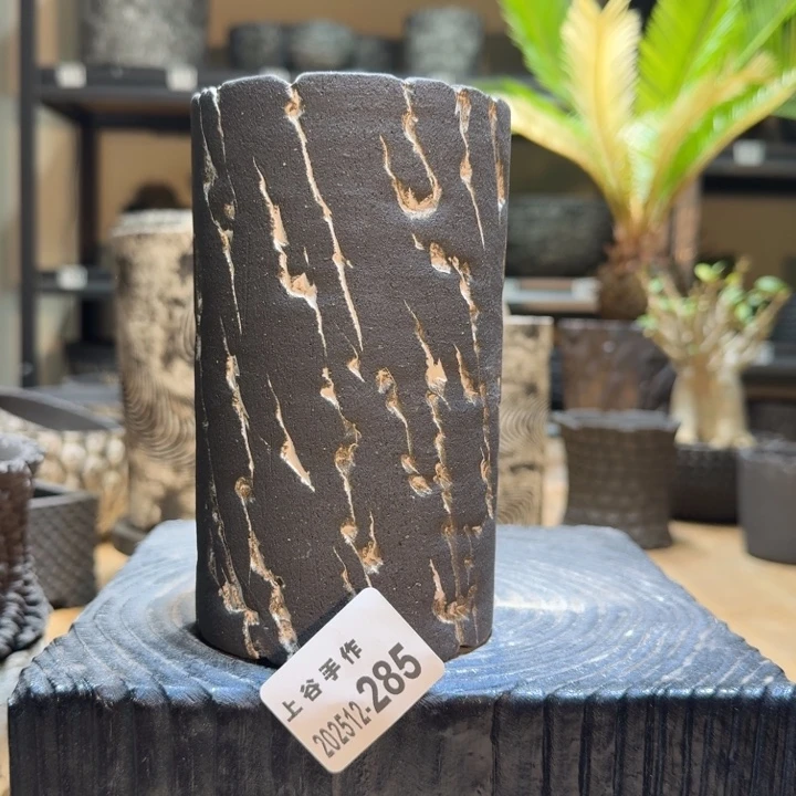 内口8高15.5黑陶无釉