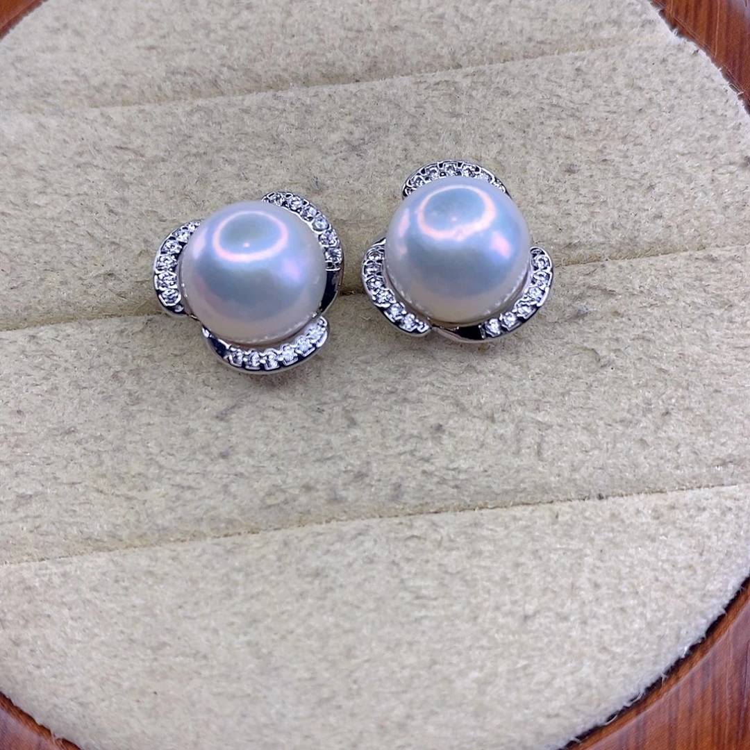 未镶嵌淡水珍珠耳饰