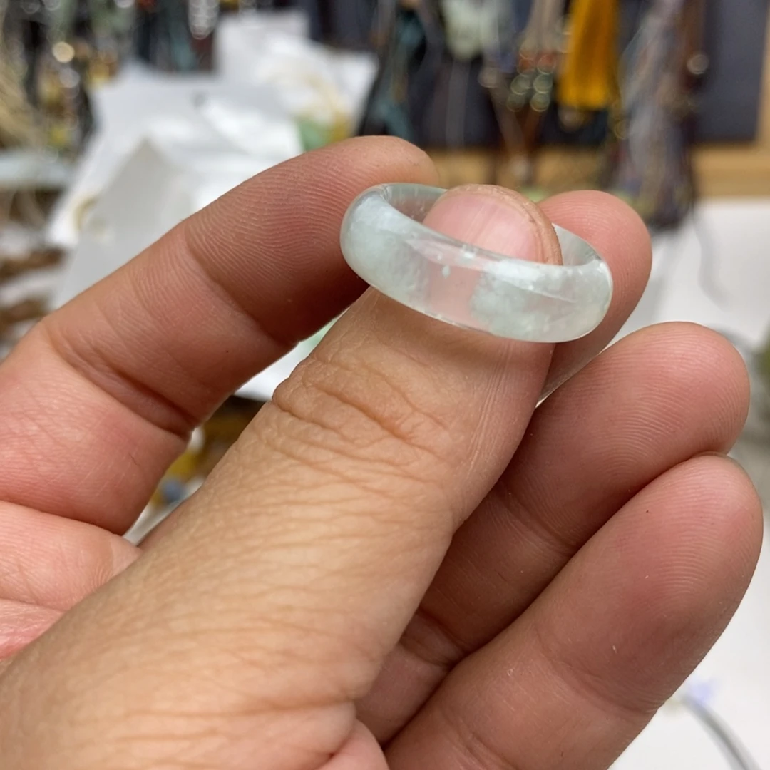 岫玉纯天然岫玉假一赔十，默认微瑕19.3未镶嵌