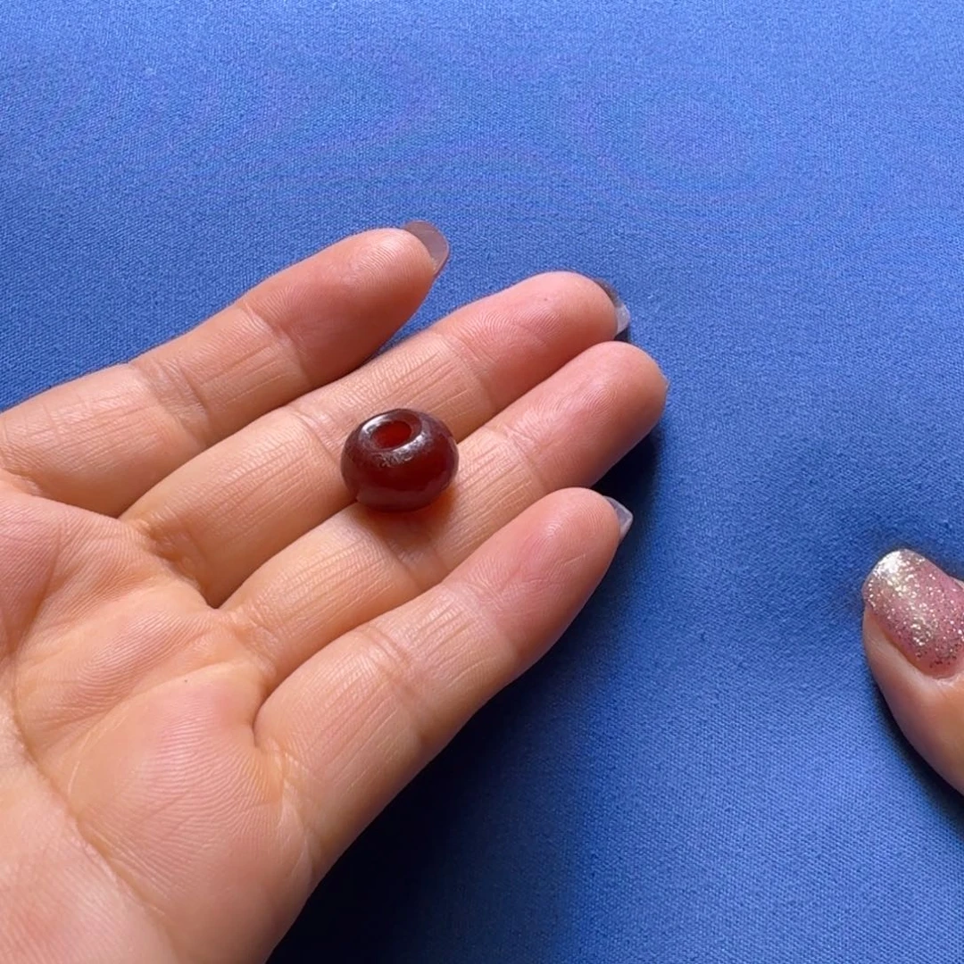 勤***玛瑙/玉髓颈饰合金