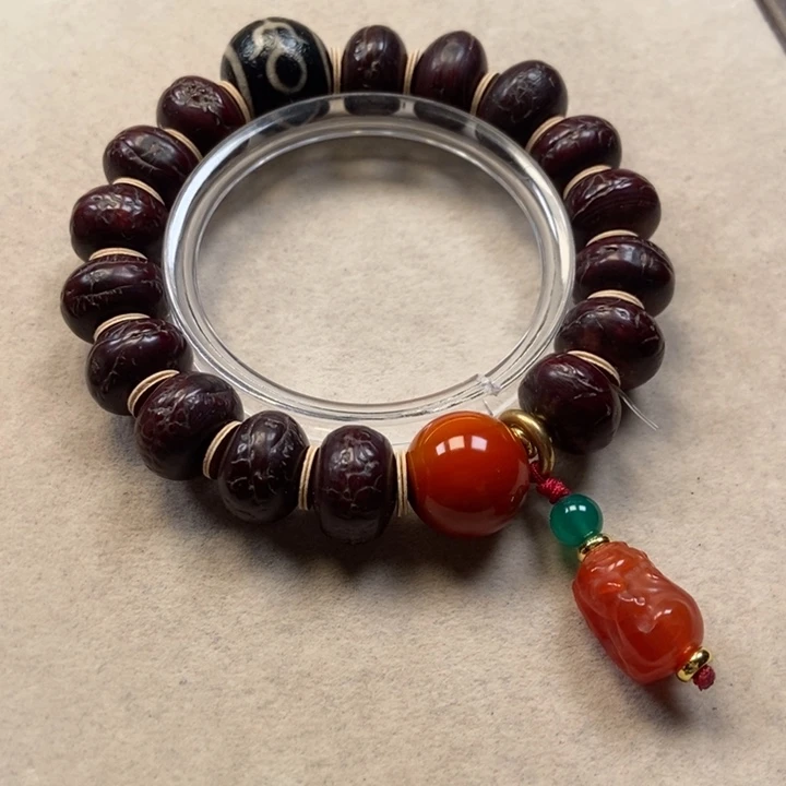 菩提把件凤眼菩提子