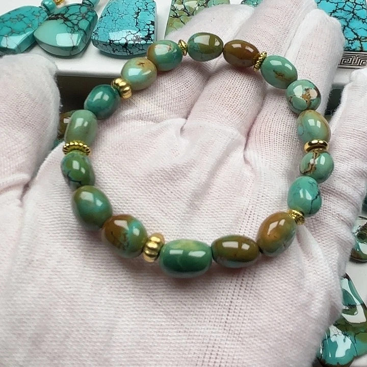 绿松石未镶嵌珠宝奇石