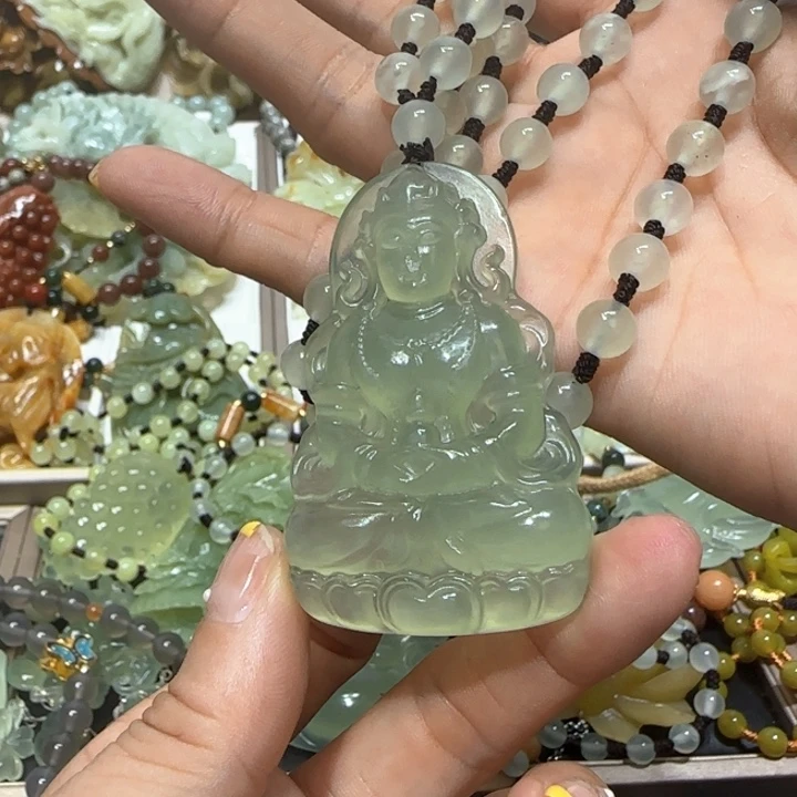 蛇纹石玉未镶嵌吊坠