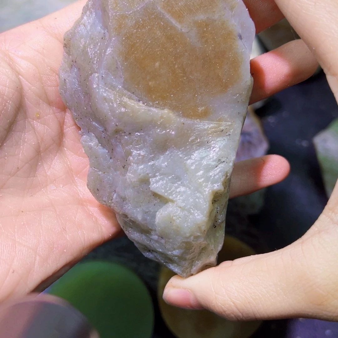 和田玉（糖玉）未镶嵌珠宝半成品