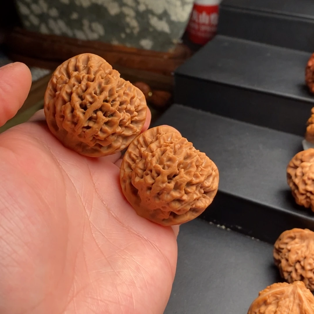 空***白吊坠文玩核桃核为贵