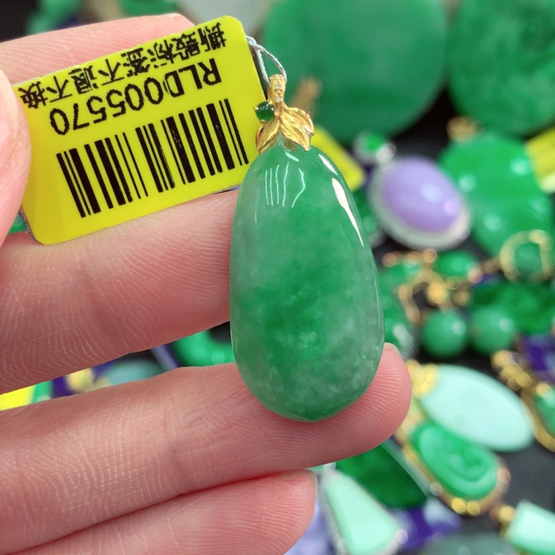 吊坠(不含链)18K金镶嵌翡翠