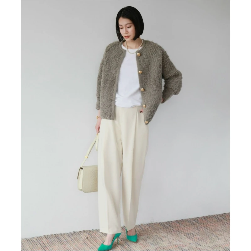 【DD外贸】 R 秋冬上新 时尚蓬松绒毛纹理金扣针织开衫