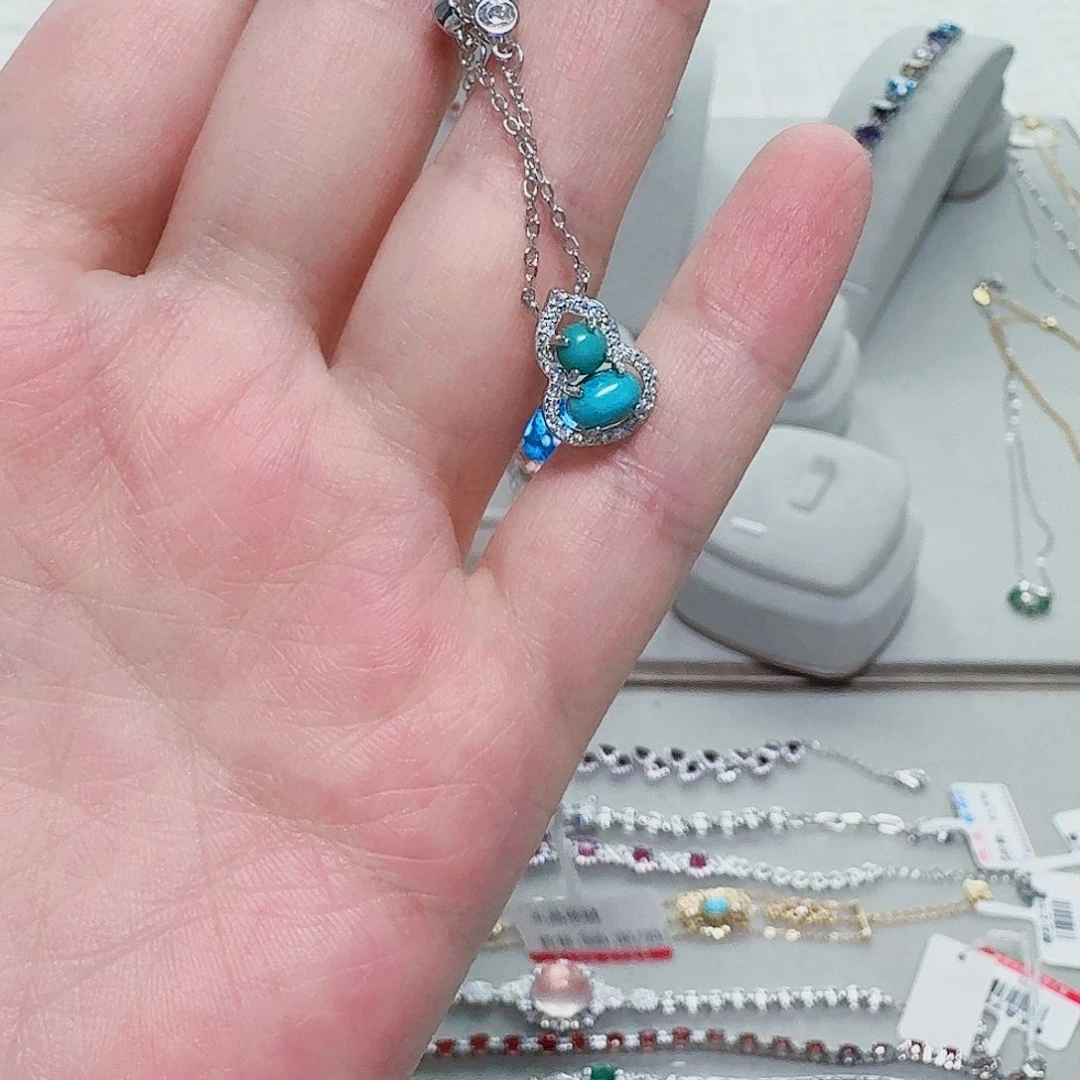 925银合成立方氧化锆吊坠