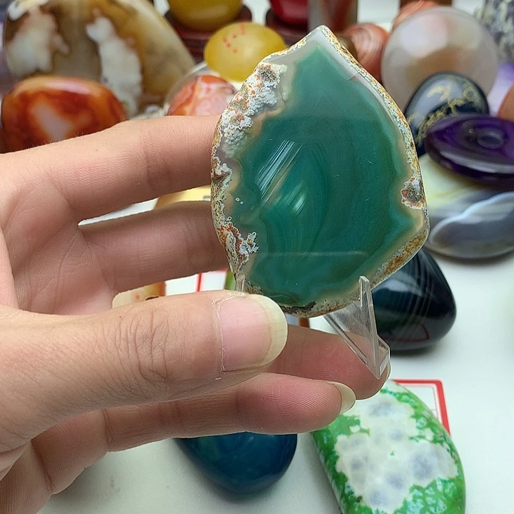 玛瑙/玉髓未镶嵌珠宝奇石