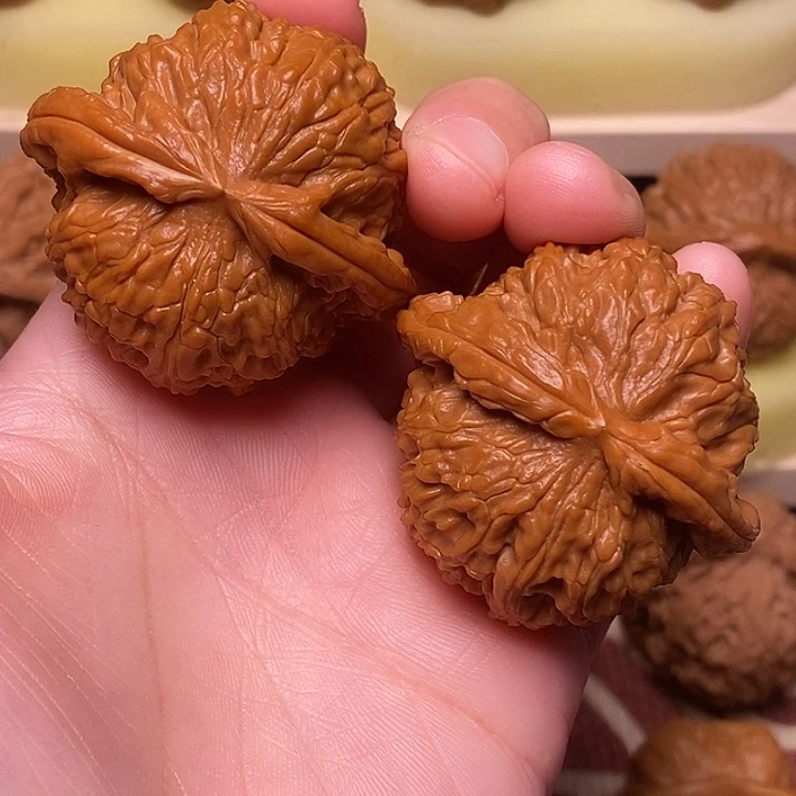 天***淡吊坠文玩核桃45球白福利