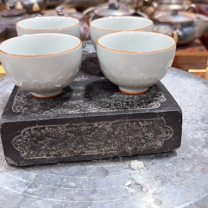 主人杯一个，瓷瓷！品茗瓷